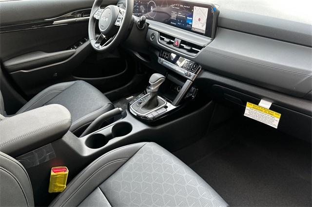 new 2025 Kia Seltos car, priced at $28,385