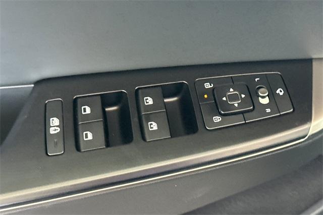 new 2025 Kia EV6 car, priced at $52,215