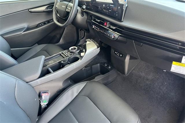 new 2025 Kia EV6 car, priced at $52,215