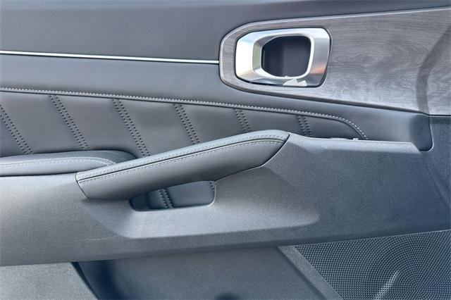 new 2025 Kia Sorento car, priced at $45,625