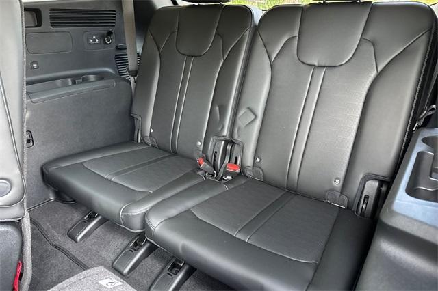 new 2025 Kia Sorento car, priced at $45,625