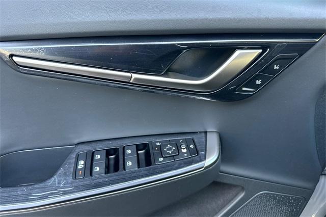new 2025 Kia EV6 car, priced at $52,340