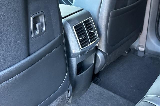 new 2025 Kia Sportage Plug-In Hybrid car, priced at $46,220