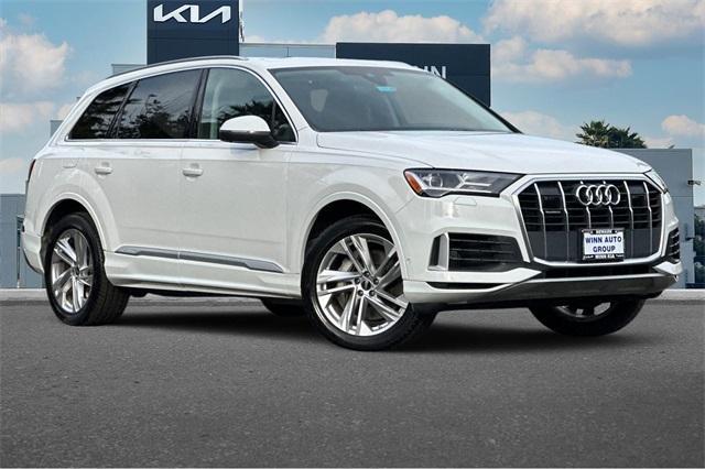 used 2022 Audi Q7 car, priced at $33,659