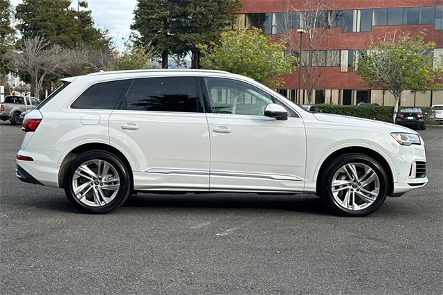 used 2022 Audi Q7 car, priced at $33,659