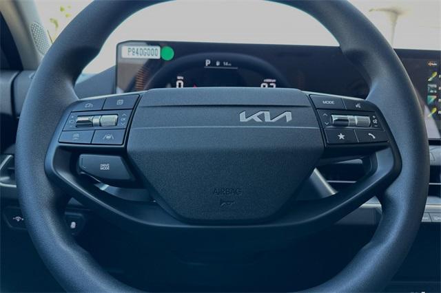 new 2025 Kia K4 car, priced at $24,145