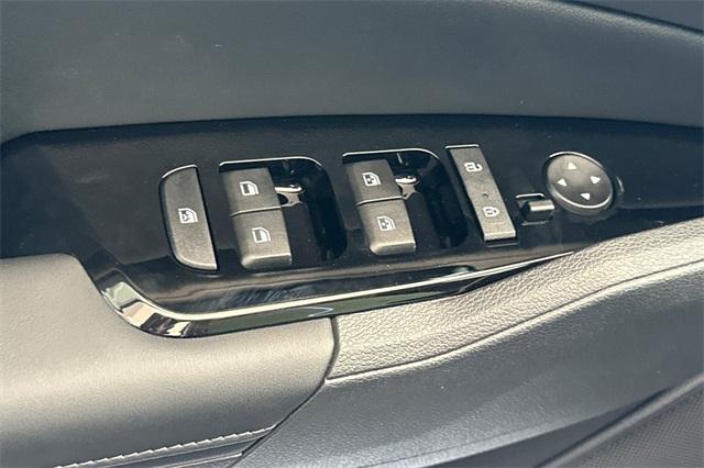 new 2025 Kia Sportage Plug-In Hybrid car, priced at $46,095