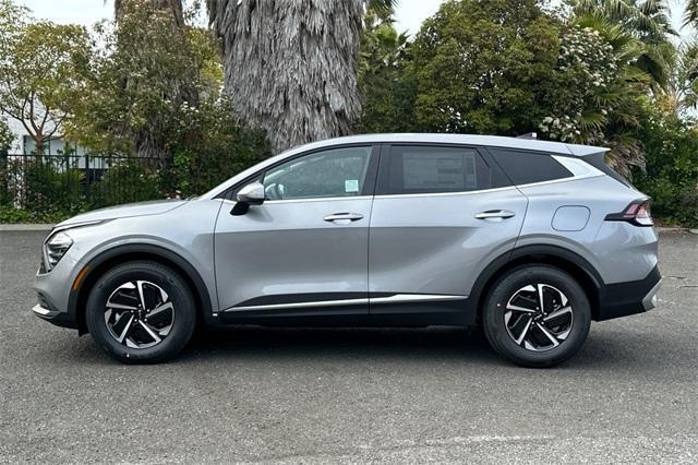 new 2025 Kia Sportage Hybrid car, priced at $30,420