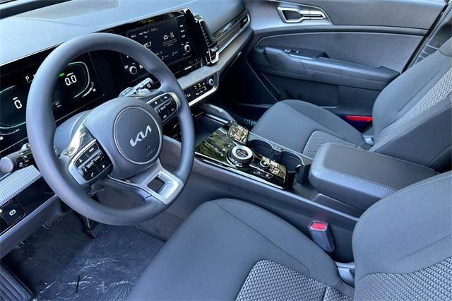 new 2025 Kia Sportage Hybrid car, priced at $30,620