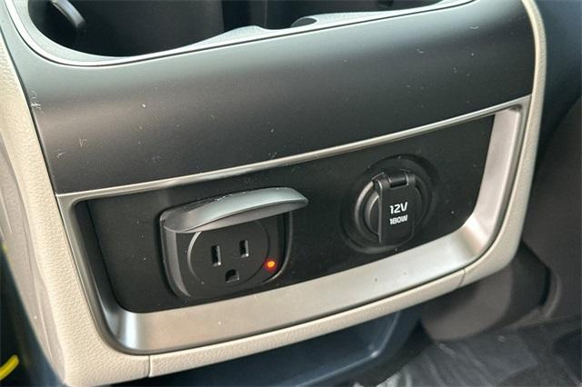 new 2025 Kia Carnival Hybrid car, priced at $50,095