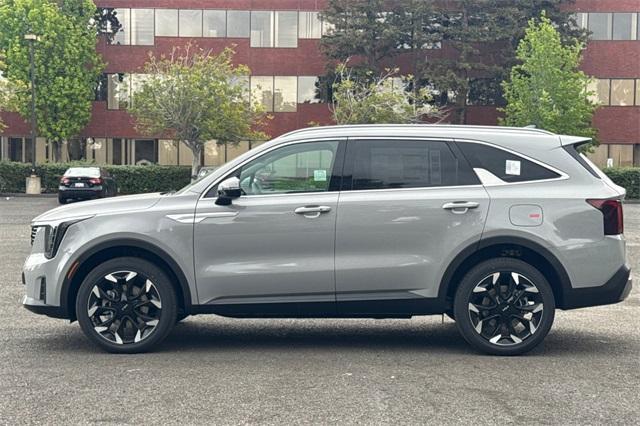 new 2025 Kia Sorento car, priced at $43,025