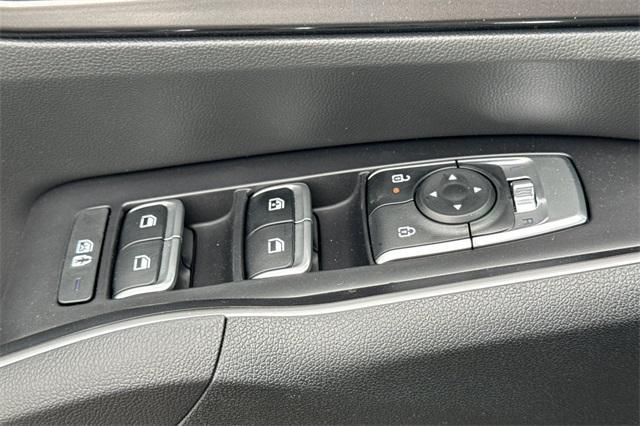 new 2025 Kia Sorento car, priced at $43,025