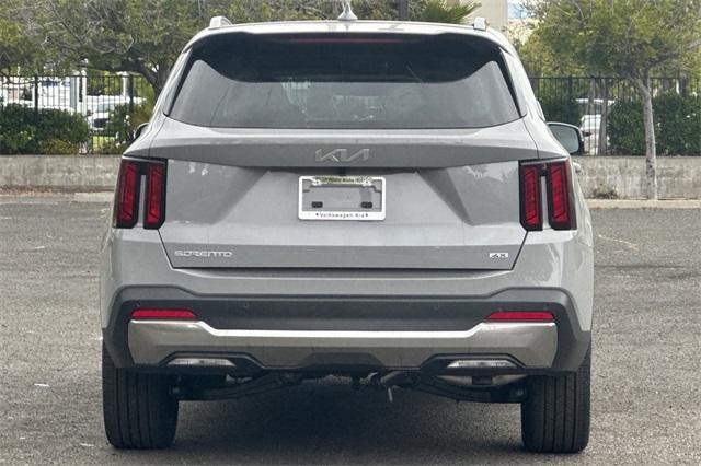new 2025 Kia Sorento car, priced at $43,025