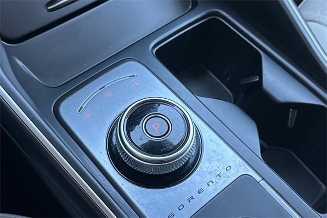 used 2023 Kia Sorento Hybrid car, priced at $23,832