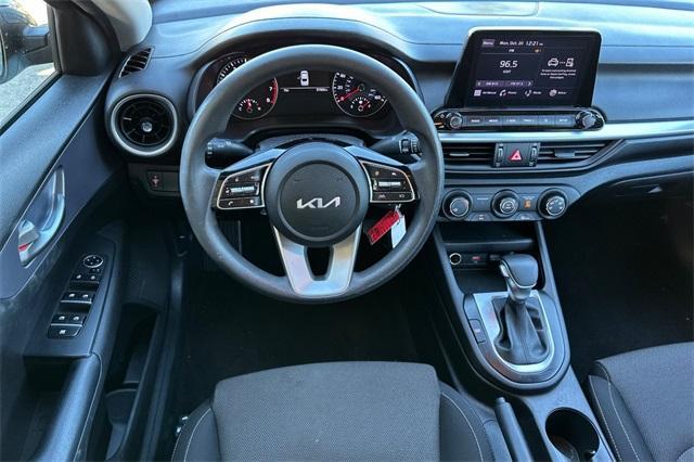 used 2022 Kia Forte car