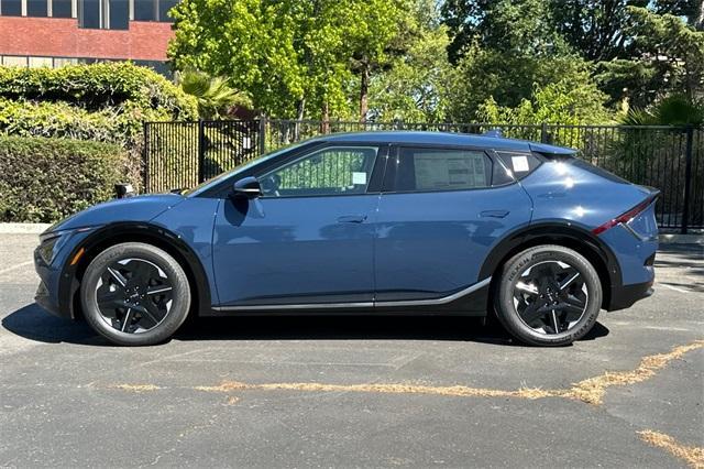 new 2025 Kia EV6 car, priced at $52,535