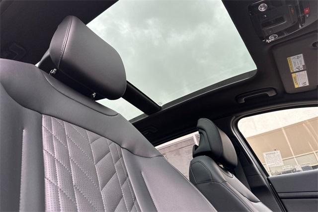 new 2025 Kia Sportage car, priced at $35,585