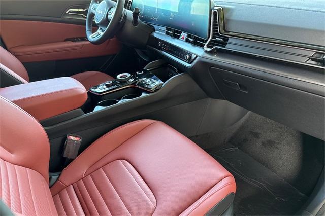 new 2025 Kia Sportage Hybrid car, priced at $39,905