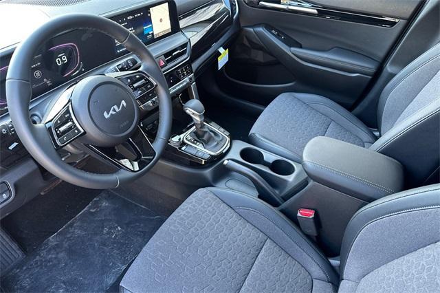 new 2025 Kia Seltos car, priced at $26,775