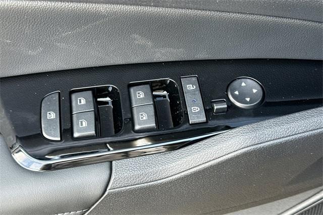 new 2025 Kia Sportage Plug-In Hybrid car, priced at $46,555