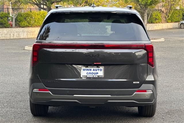new 2025 Kia Carnival Hybrid car, priced at $50,600