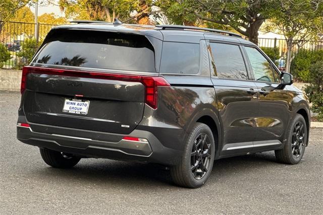 new 2025 Kia Carnival Hybrid car, priced at $50,600