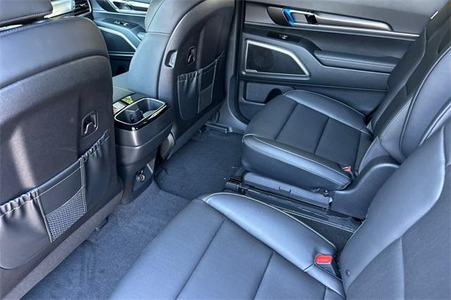 new 2025 Kia Telluride car, priced at $41,525