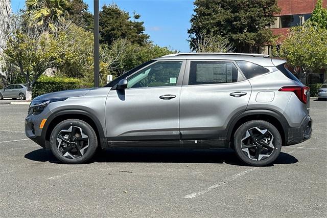 new 2025 Kia Seltos car, priced at $27,775