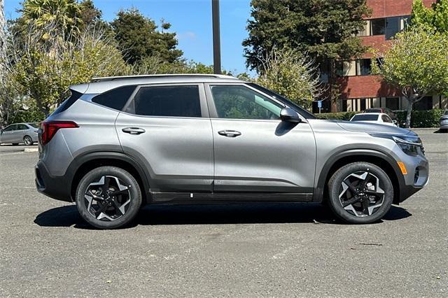 new 2025 Kia Seltos car, priced at $27,775