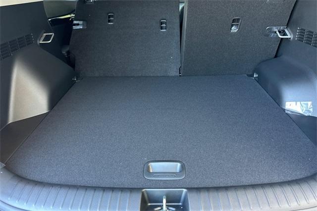 new 2025 Kia Seltos car, priced at $27,775