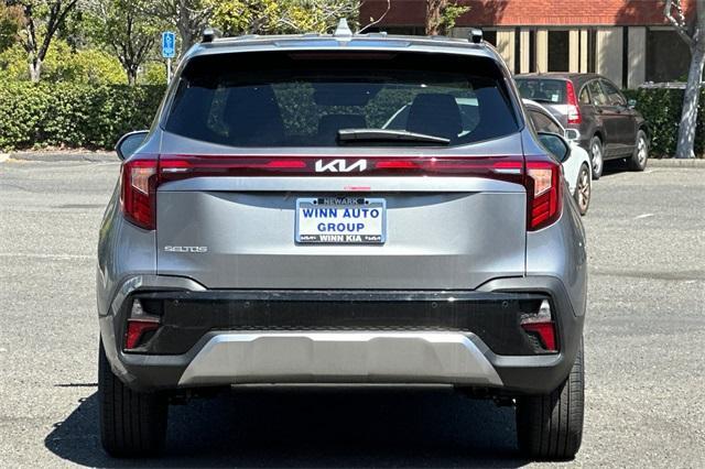 new 2025 Kia Seltos car, priced at $27,775