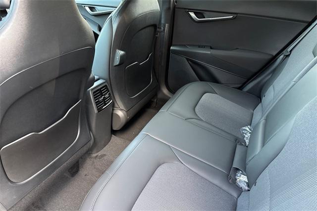 new 2025 Kia Niro car, priced at $31,360