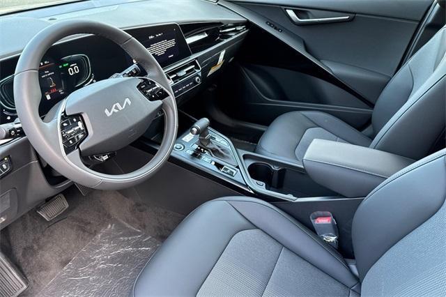 new 2025 Kia Niro car, priced at $31,360