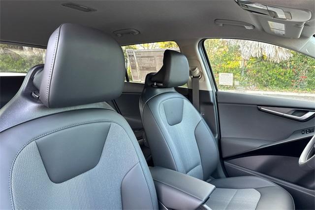 new 2025 Kia Niro car, priced at $31,360