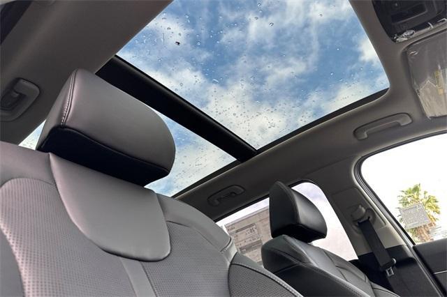 new 2025 Kia Sorento car, priced at $38,445