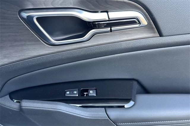 new 2025 Kia Sportage Plug-In Hybrid car, priced at $41,635