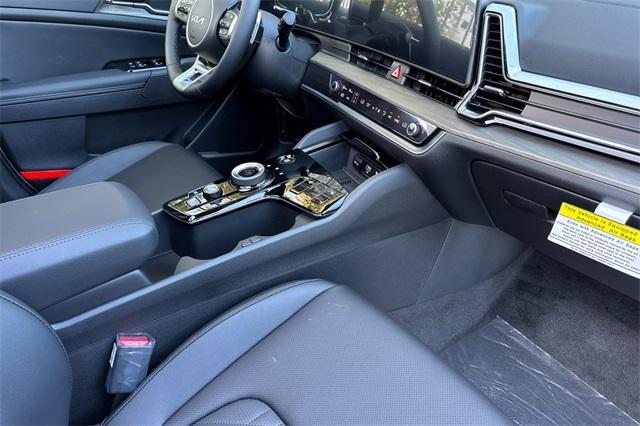 new 2025 Kia Sportage Plug-In Hybrid car, priced at $41,635