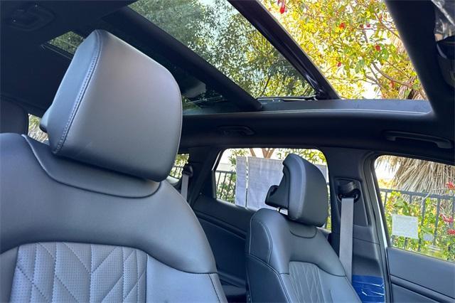 new 2025 Kia Sportage Plug-In Hybrid car, priced at $41,635