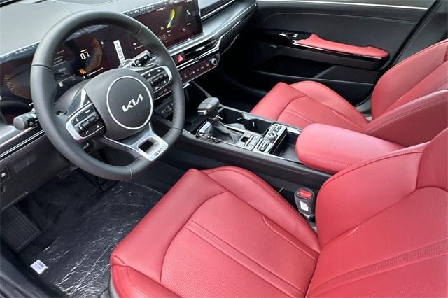 new 2025 Kia K5 car, priced at $32,725
