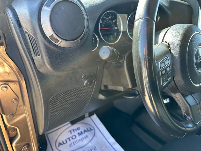 used 2015 Jeep Wrangler Unlimited car, priced at $22,990