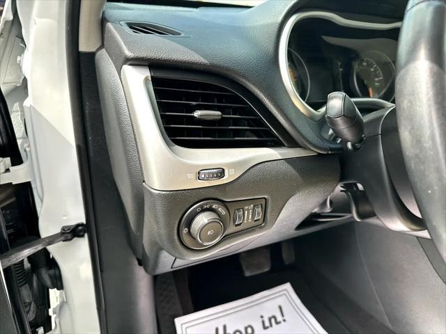 used 2016 Jeep Cherokee car, priced at $12,990