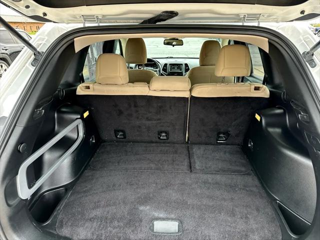 used 2016 Jeep Cherokee car, priced at $12,990
