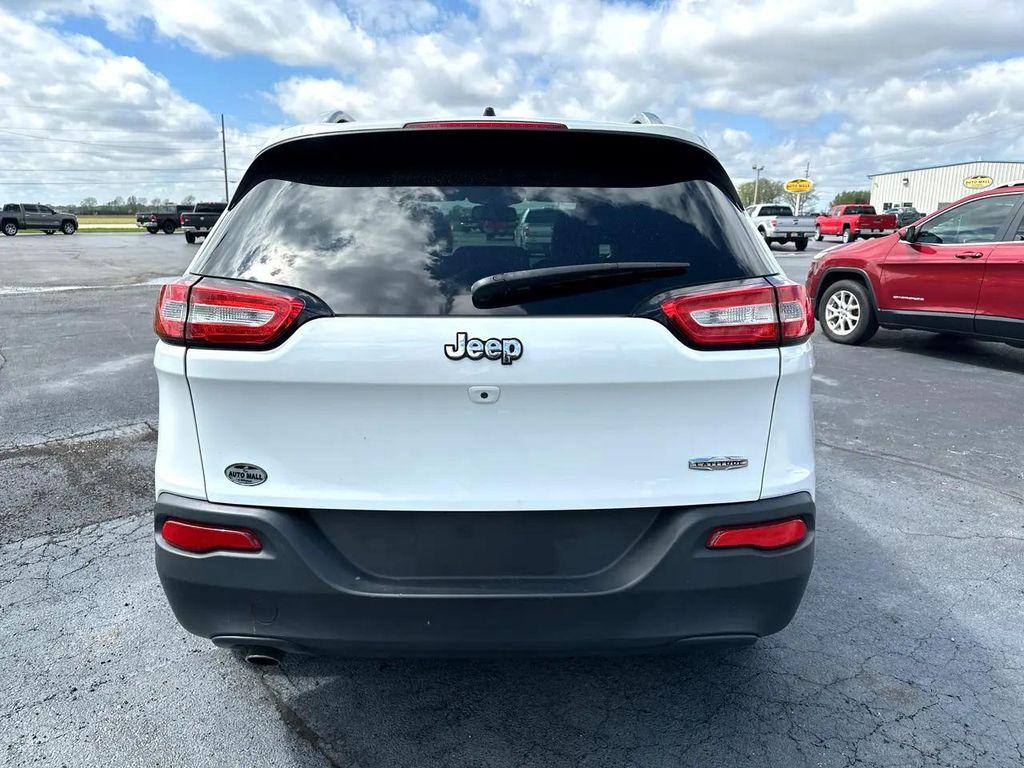 used 2016 Jeep Cherokee car, priced at $10,990