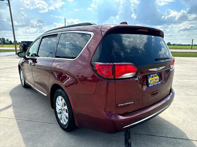 used 2017 Chrysler Pacifica car, priced at $15,990