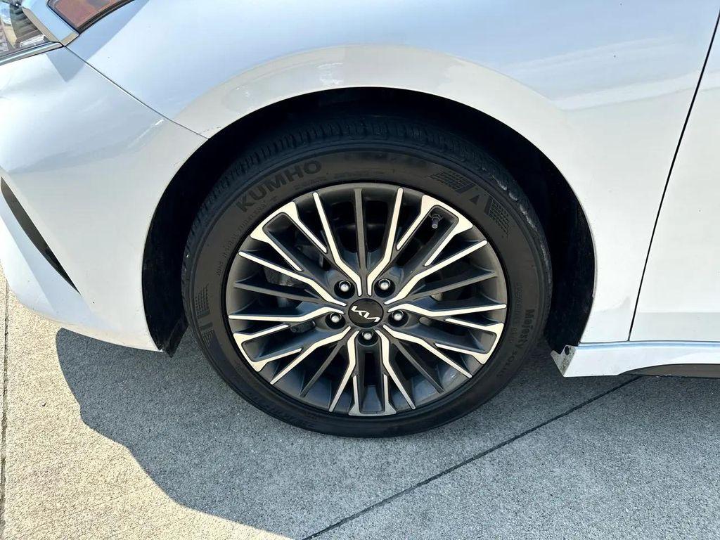 used 2024 Kia Forte car, priced at $23,990