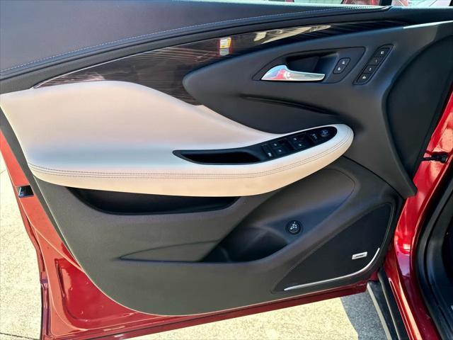 used 2019 Buick Envision car, priced at $25,990