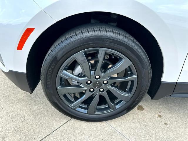 used 2023 Chevrolet Equinox car, priced at $29,990