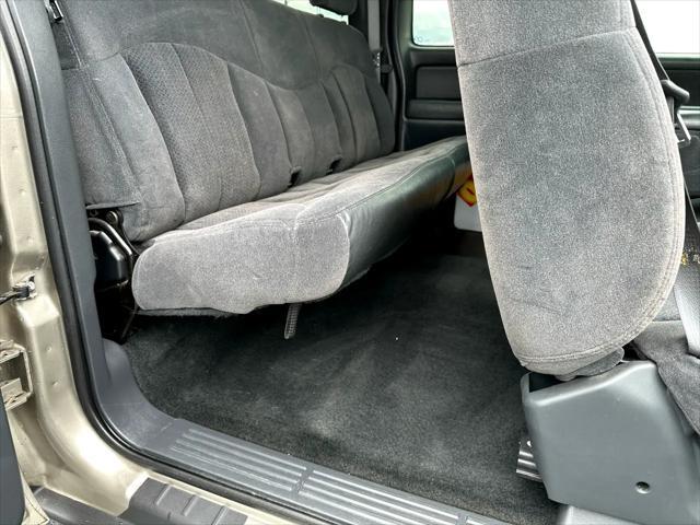 used 2002 Chevrolet Silverado 1500 car, priced at $14,990