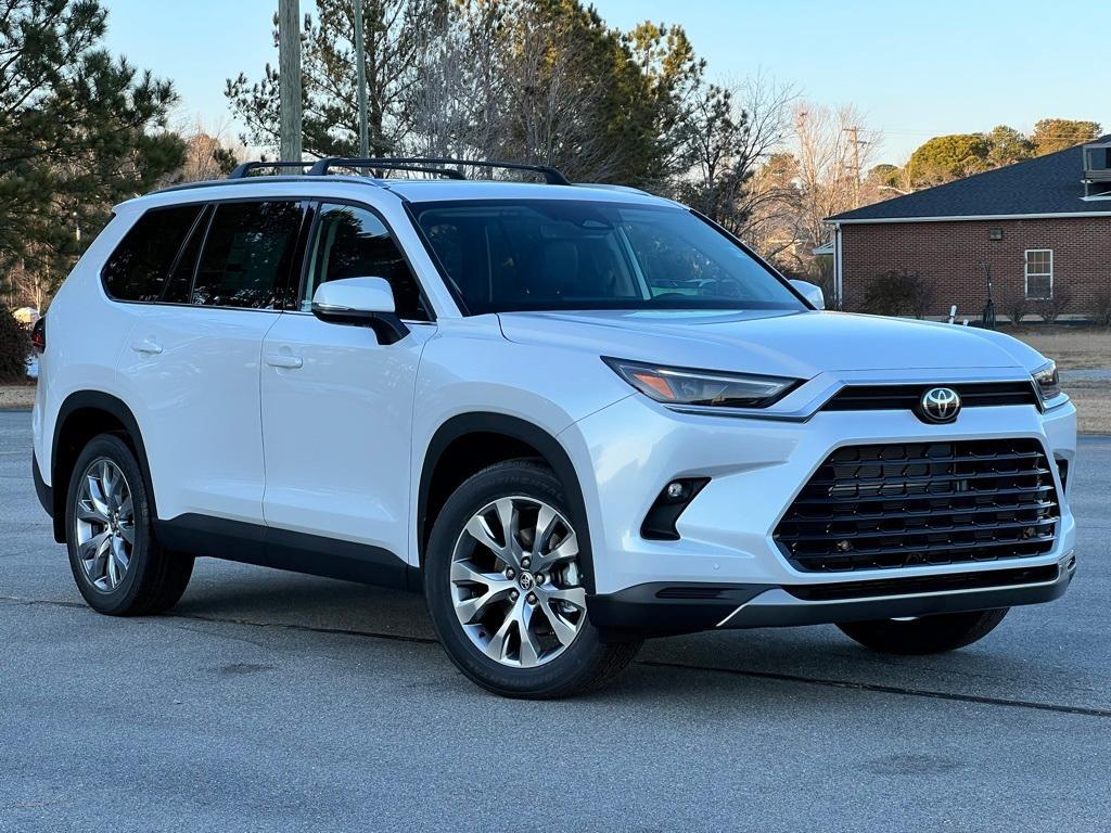 new 2025 Toyota Grand Highlander Hybrid car, priced at $57,197