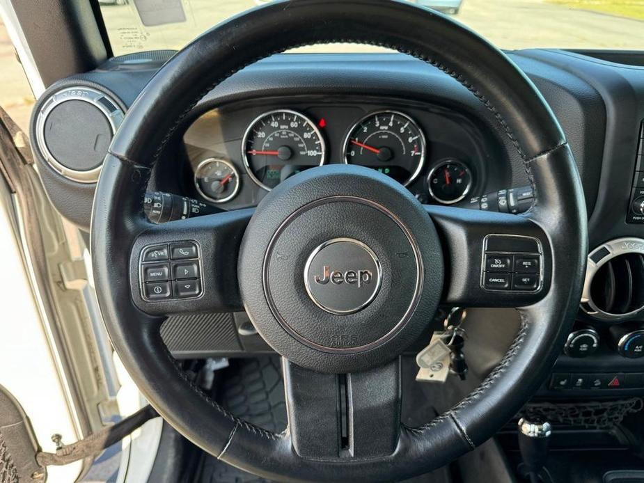 used 2015 Jeep Wrangler Unlimited car, priced at $16,699